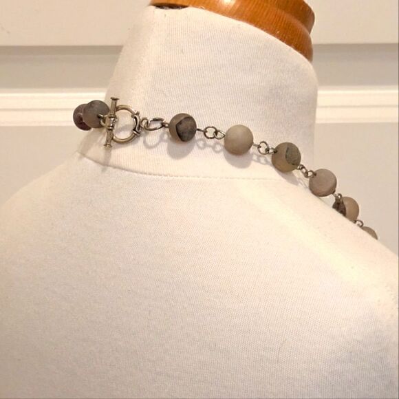 Handmade Amethyst and Freshwater Pearl Necklace - Picture 6 of 7